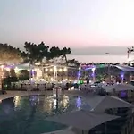 Charming Apartment, Sea View Durres *