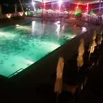 Charming Apartment, Sea View Durres Golem (Tirana)