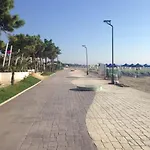Charming Apartment, Sea View Durres *