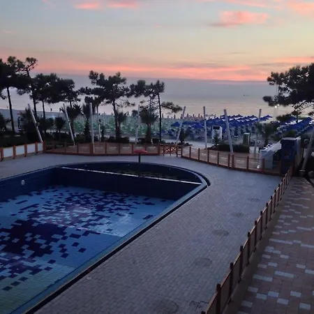 شقة Charming Apartment, Sea View Durres *