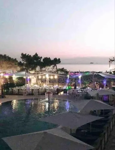 Charming Apartment, Sea View Durres *